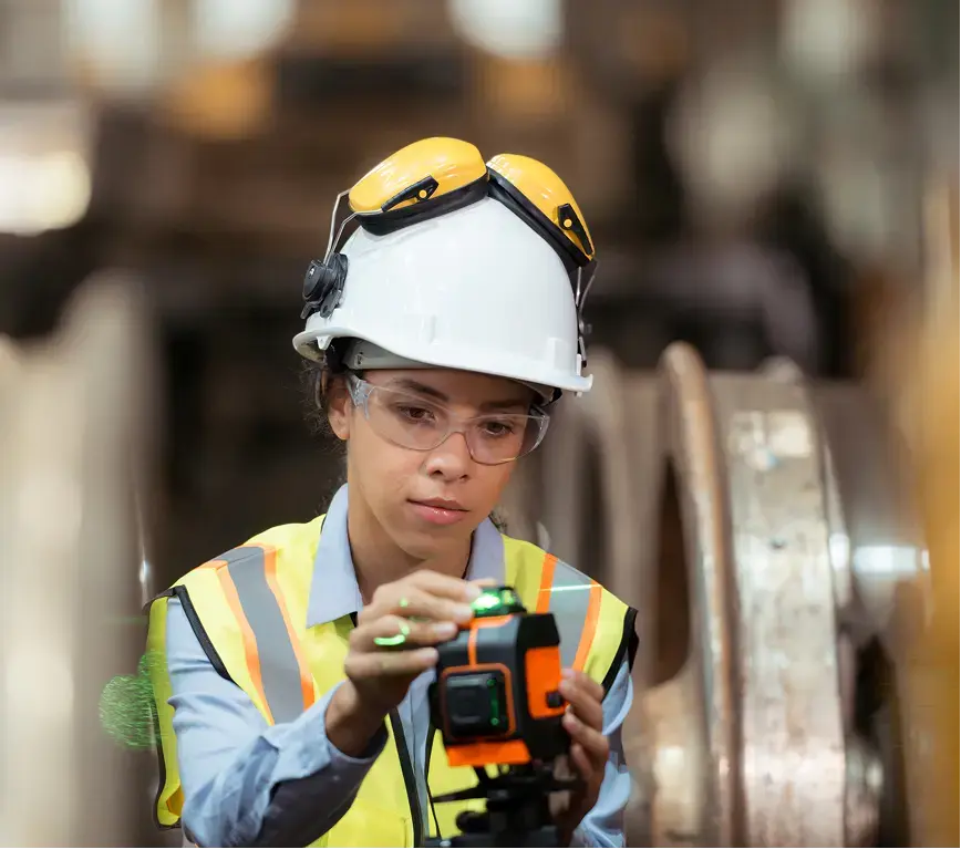 How Everyday Leadership Drives Performance and Retains Women in Manufacturing Skilled Trades